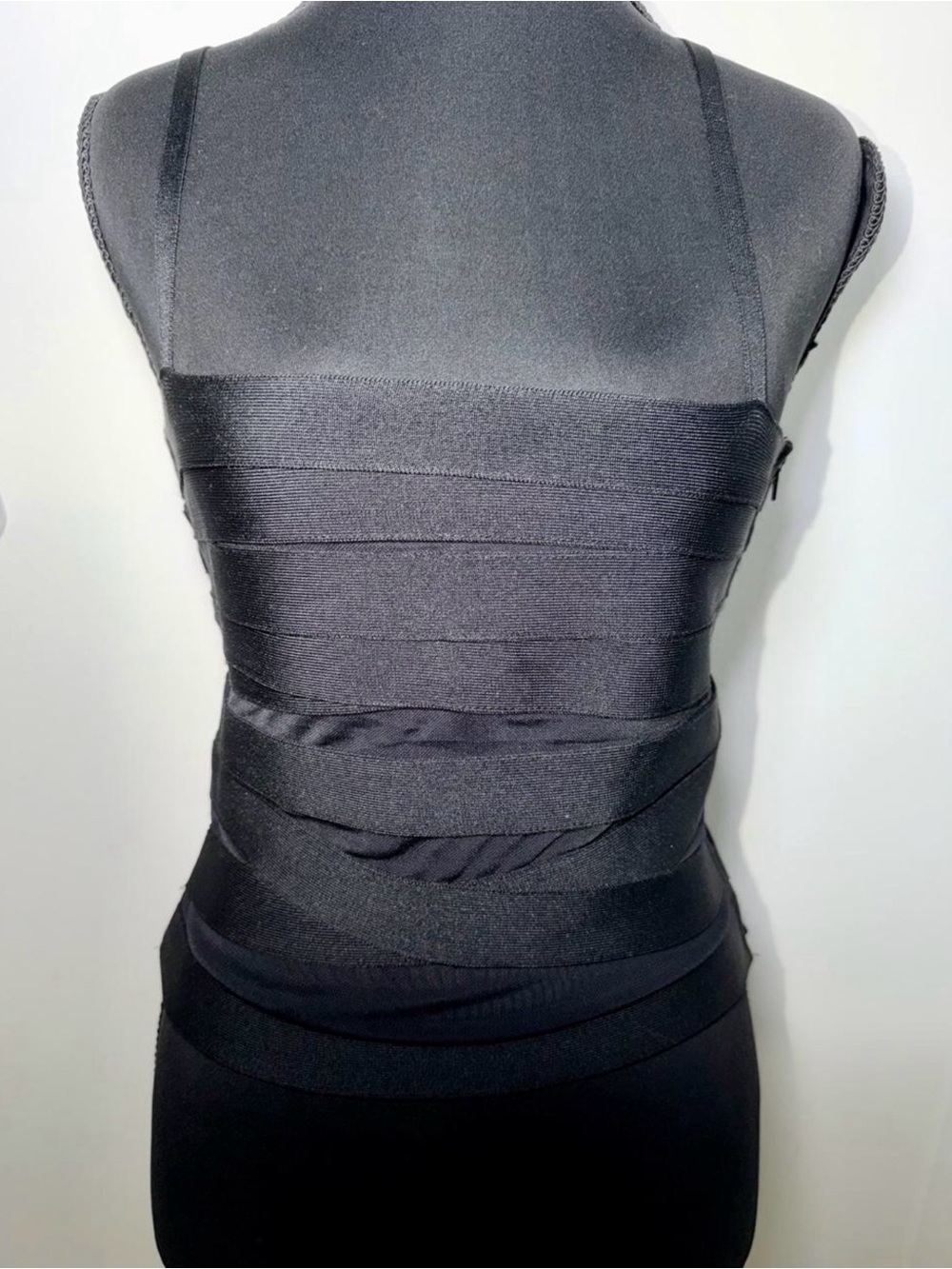 windsor black bandage top